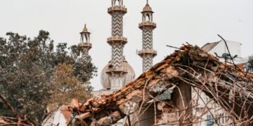 Violence in Delhi’s Turkman Gate during anti-encroachment drive leaves 5 cops injured