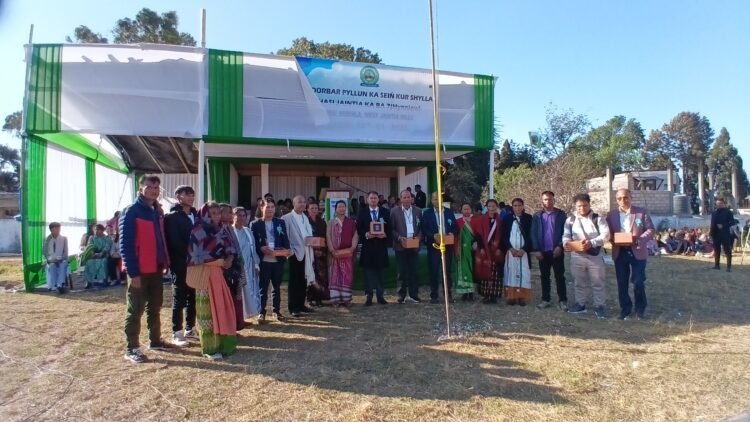 Seng Kur Shylla meets in Mukhla