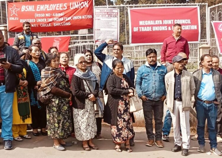 Muster roll workers still awaiting new Labour Codes implementation