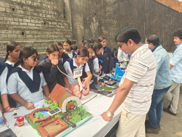 Kids impress at maths-science exhibition in SWGH