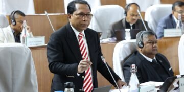 Highly trained SF-10 personnel now directing traffic: Mukul hits out