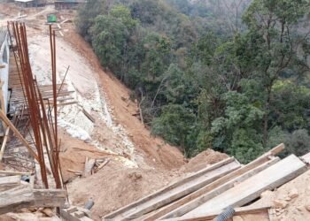 Joint committee inspects Myntdu River pollution in West Jaintia Hills