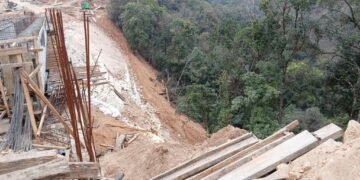 Joint committee inspects Myntdu River pollution in West Jaintia Hills