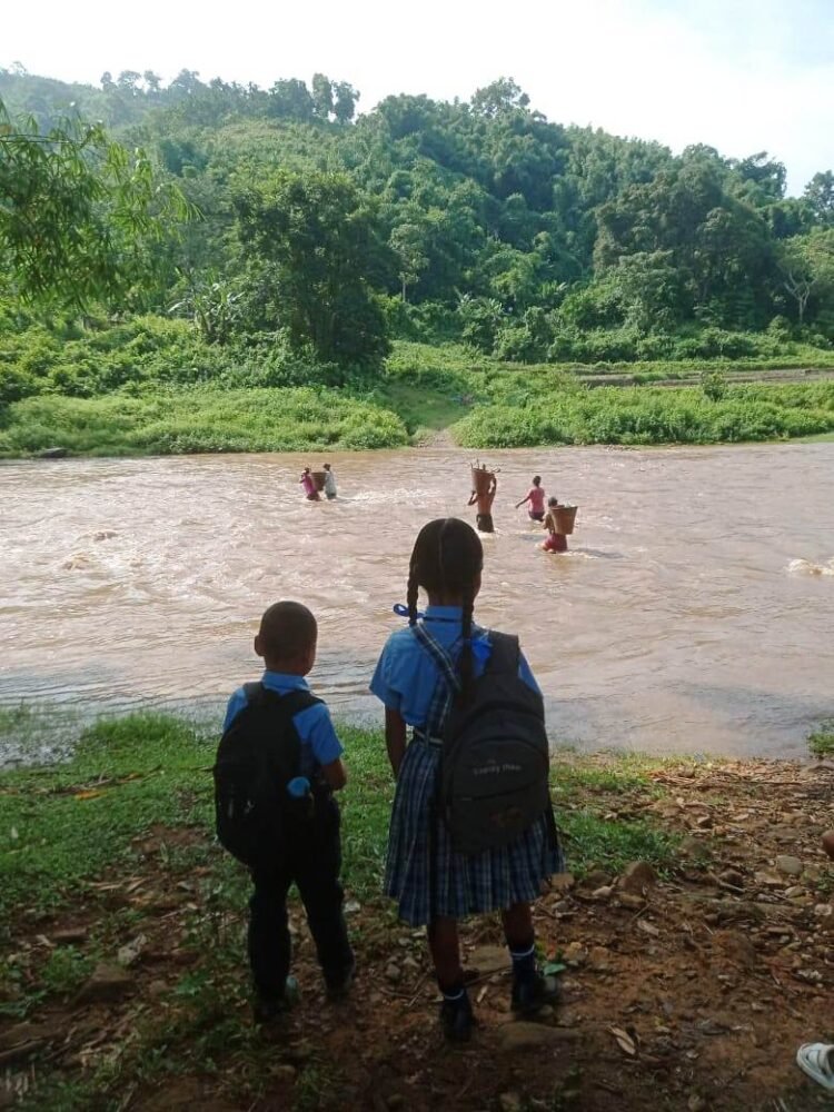 Plea for construction of bridge over Rongtam River