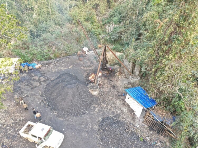 Mine Raid:  9 miners held for illegal mining in EJH