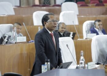 People should demand CM’s resignation if illegal activities persist: Mukul