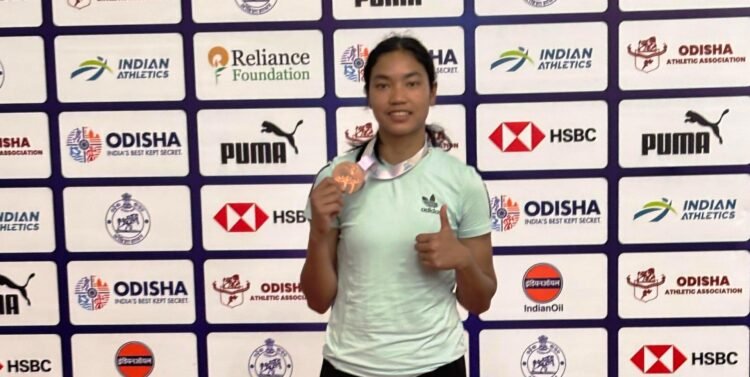 Anrisha Klein claims bronze in high jump at 1st Indoor Athletic C’ship