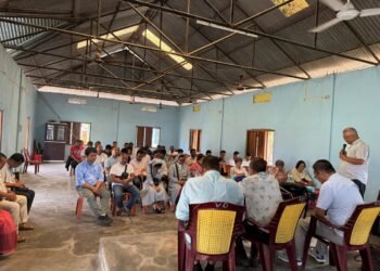 Church leaders, mothers’ union visit relief camp in WGH