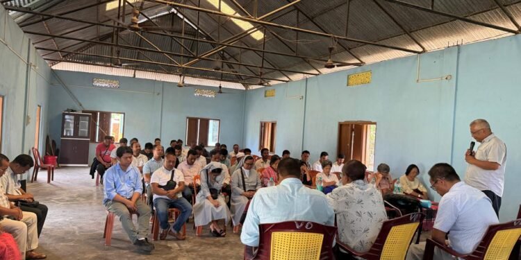 Church leaders, mothers’ union visit relief camp in WGH