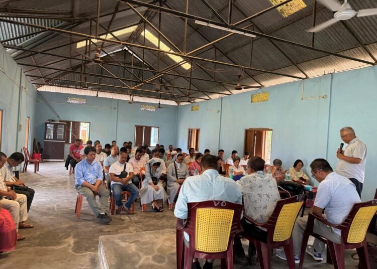 Church leaders, mothers’ union visit relief camp in WGH