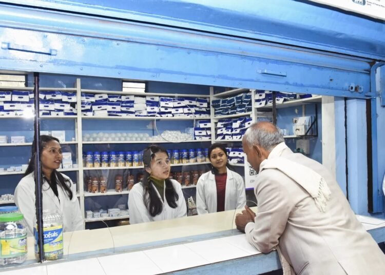 Guv underscores need to expand Jan Aushadhi Kendras to rural area