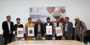 Five handicraft artisans awarded