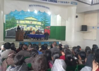 600-plus shopkeepers compete for 300 stalls at Iawmusiang complex