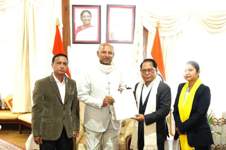 Mukul meets Guv, suggests probe into Garo Hills violence
