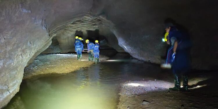NCC cadets explore Liat Prah cave