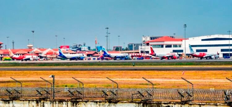 AAI seeks info on fuel stocks from international airport operators