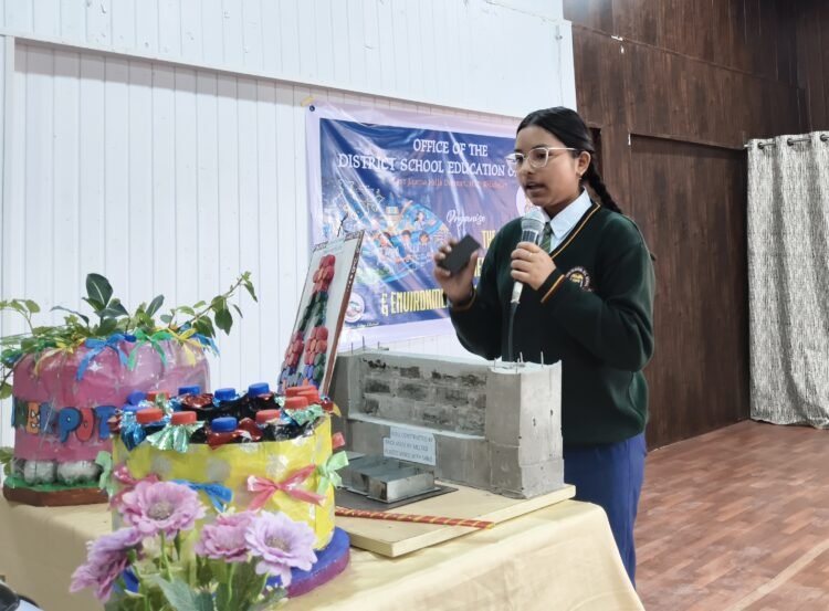 Exhibition held for secondary school students in EJH