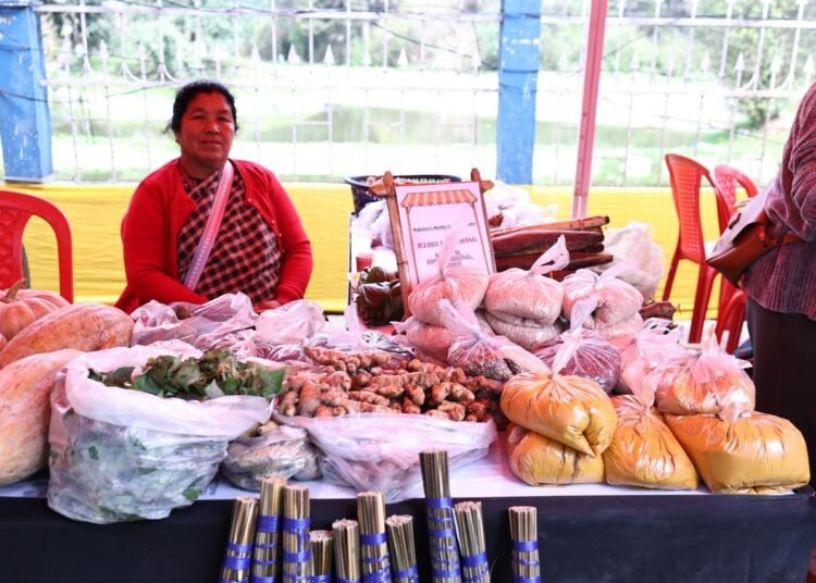 Farmers showcase fresh local produce at March market
