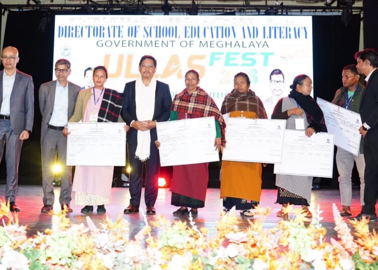 CM calls on state to work together towards 100 pc literacy