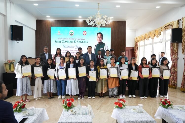 CM honours children from Child Care Institutions