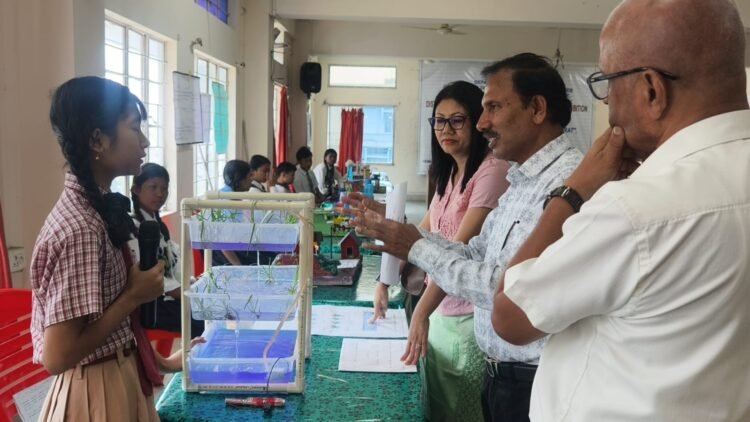 WGH holds district level science, maths, environment exhibition