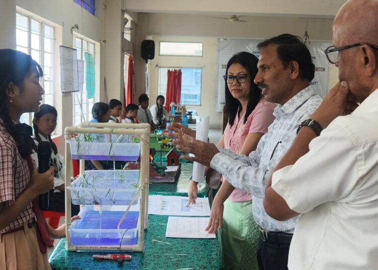 WGH holds district level science, maths, environment exhibition