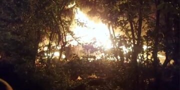 Abandoned house catches on fire; no injuries reported