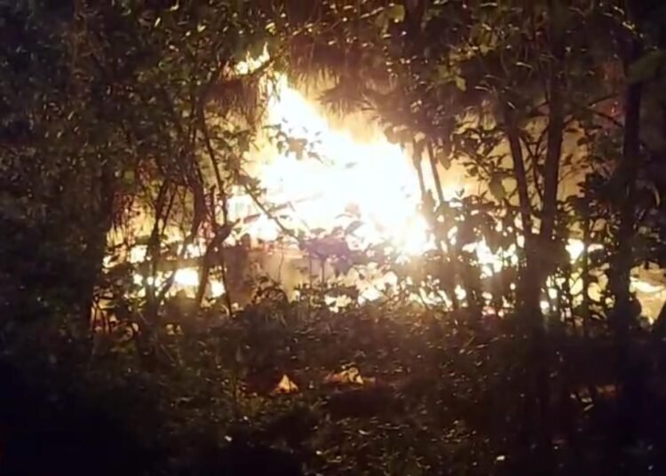 Abandoned house catches on fire; no injuries reported