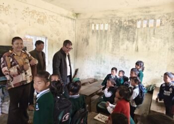 Edu Minister announces Rs 40 lakh assistance for EJH school