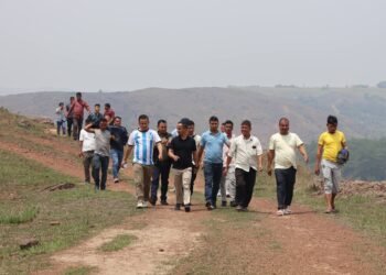 Khliehriat MLA addresses water shortages in local villages