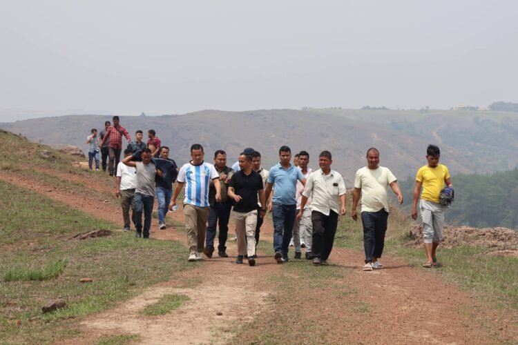 Khliehriat MLA addresses water shortages in local villages