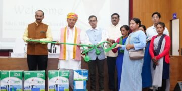 Union MoS encourages farmers on State trip