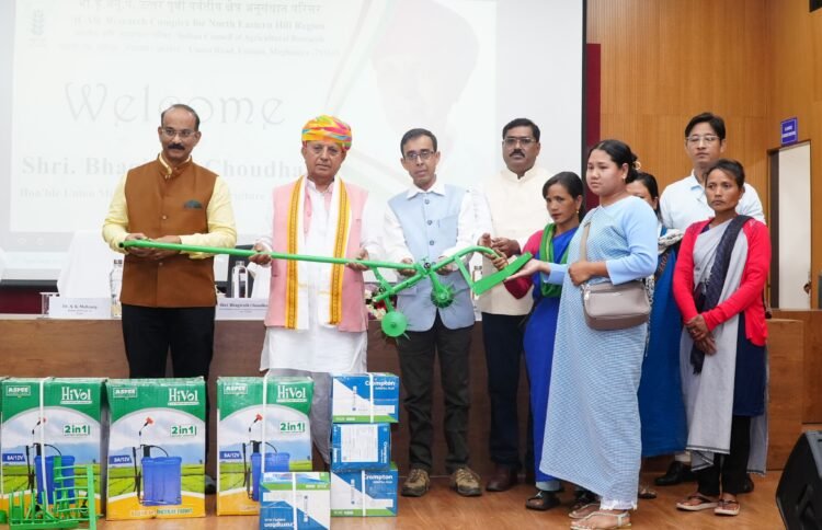 Union MoS encourages farmers on State trip