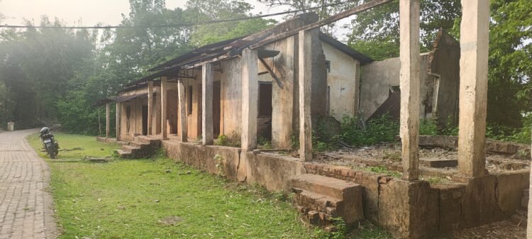 Plea for repairs at Selsella Rajonggola Govt LP School