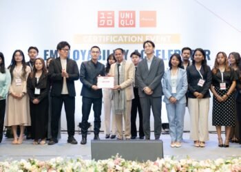 UNIQLO & Avenues work to improve NE youth job readiness