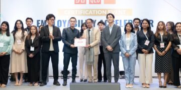 UNIQLO & Avenues work to improve NE youth job readiness