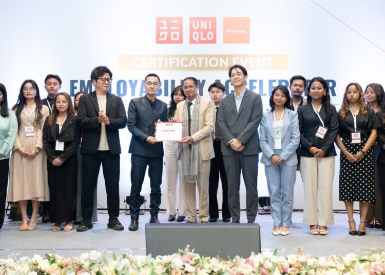 UNIQLO & Avenues work to improve NE youth job readiness