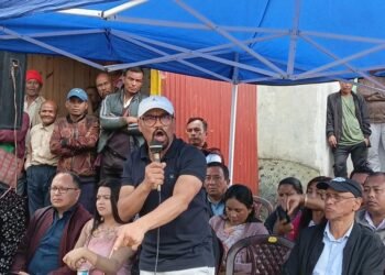 Ardent for mining for all; threatens to march on Secretariat