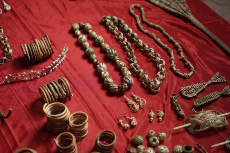 Bamboo jewellery making course held in Mawsynram block