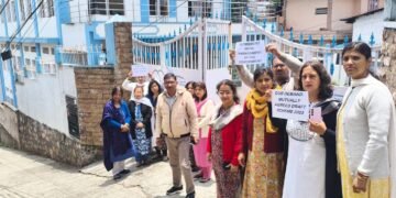Govt invites deficit teachers for talks on provident fund