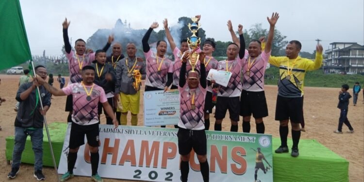 Veterans football tourney ends in Jowai