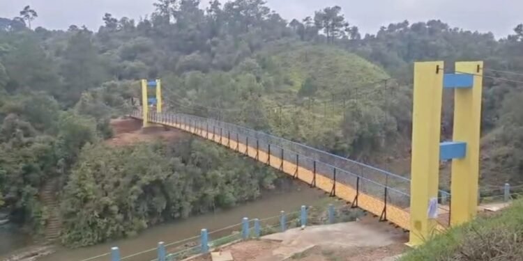 Hanging footbridge sanctioned for year-long Shangpung connectivity