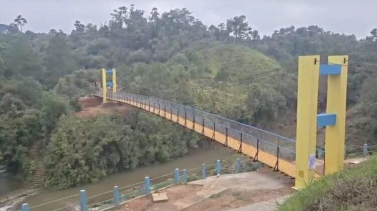 Hanging footbridge sanctioned for year-long Shangpung connectivity