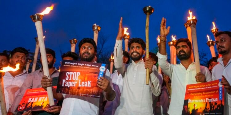 State ABVP demands transparent NEET-UG investigation