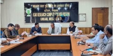 Minister meets scientist, officials to discuss sustainable agriculture in State