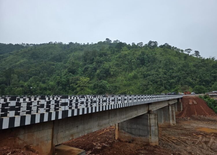 Sigh of relief for heavy vehicles as new Umiam bypass bridge opens