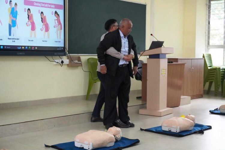CPR & first aid training conducted in City