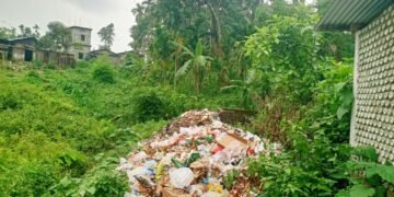 GSU flags garbage dumping along stream in East Garo Hills