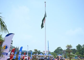Meghalaya’s tallest tricolour installed at USTM