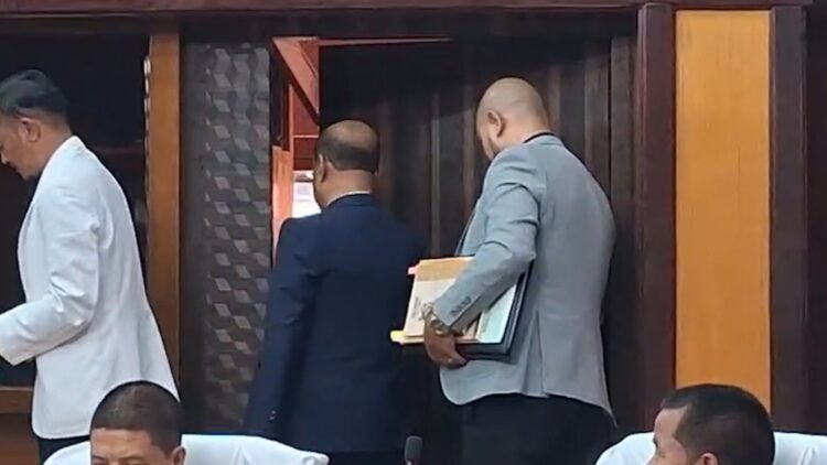 Opposition MDCs walk out after service rules discussion refusal